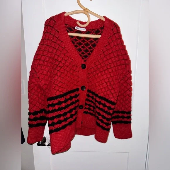 EUC ZARA OVERSIZED KNIT CARDIGAN - Picture 6 of 9